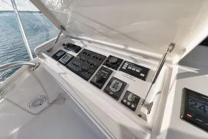 2018-hatteras-gt54-power-9471484-20240717125756081-1_XLARGE