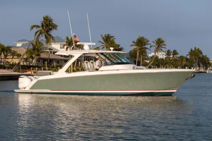 2018 Tiara Yachts 38 LS| 38'