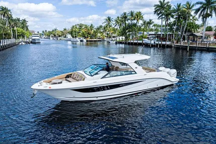 2019 Sea Ray SLX 400 Outboard| 40'