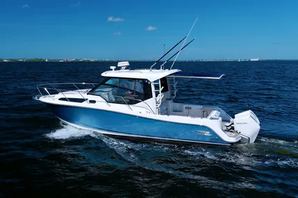 2020 Boston Whaler 325 Conquest| 32'