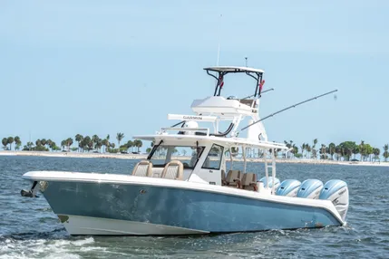 2020-everglades-435-center-console-power-9821244-20250530151744696-1_XLARGE