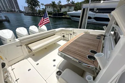 2021-boston-whaler-380-outrage-power-9559078-20240924071409259-1_XLARGE