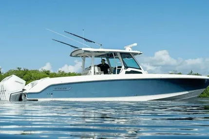 2021 Boston Whaler 380 Outrage| 38'