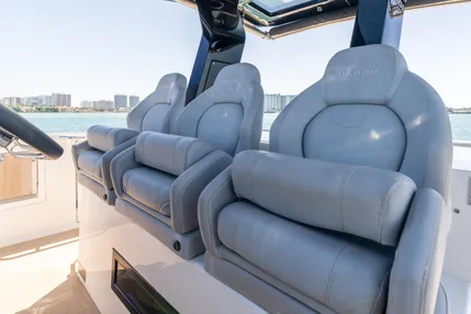 2021-pardo-yachts-p38-power-9705420-20250311101527177-1_XLARGE
