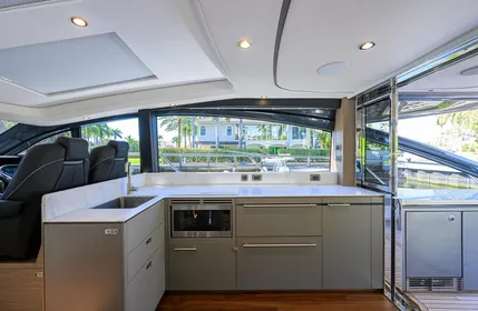 2021-princess-v55-power-9672900-20250203120922759-1_XLARGE