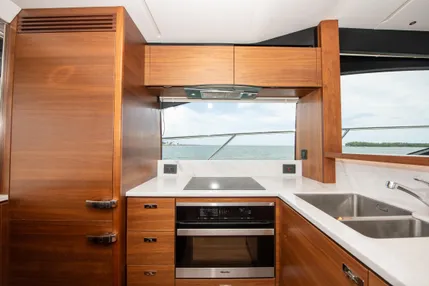2021-princess-yachts-s66-power-9540739-20240909101058490-1_XLARGE