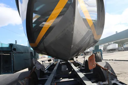 2021-vanquish-yachts-vq40-power-9651219-20250110051542349-1_XLARGE