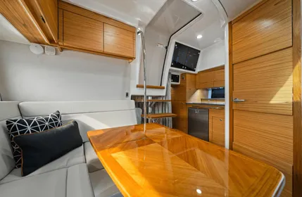 2022-boston-whaler-405-conquest-power-9720872-976400361-0-080420251028-9