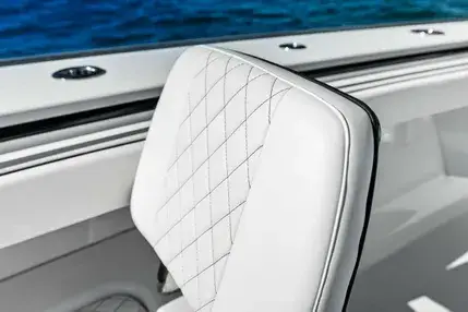 2022-valhalla-boatworks-v-41-power-9720096-20250319040810831-1_XLARGE