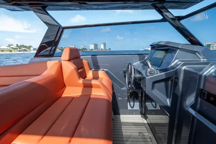 2022-vanquish-yachts-vq45-power-9728647-20250326064927056-1_XLARGE