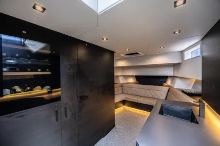 2023-vanquish-yachts-vq58-power-9773879-20250428061026649-1_XLARGE
