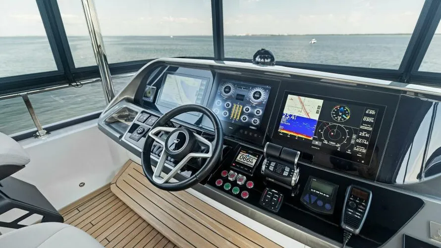 2024-princess-y72-motor-yacht-power-9367619-20240426094555336-1_XLARGE (1)