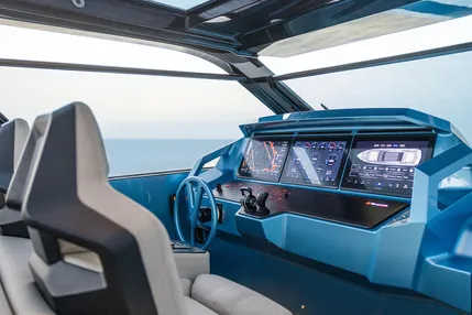 2024-vanquish-yachts-vq70-power-9743284-20250401085440258-1_XLARGE