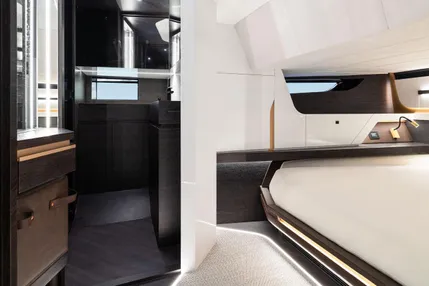 2024-vanquish-yachts-vq70-power-9743284-20250401085452765-1_XLARGE