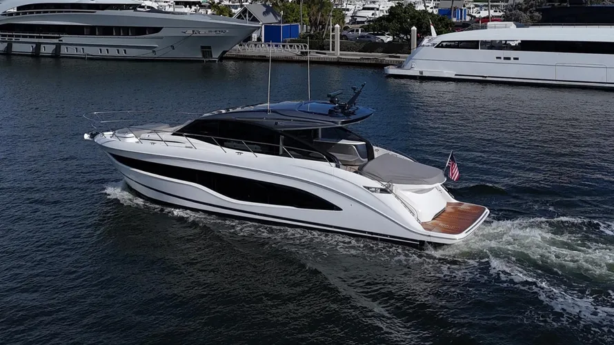 2025 Princess V55| 55'