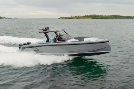 2022 Vanquish Yachts VQ40| 40'