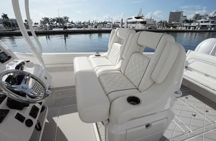 8931517_20230710091712489_1_XLARGE