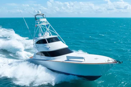 2019 Viking 72 Enclosed Bridge| 72'