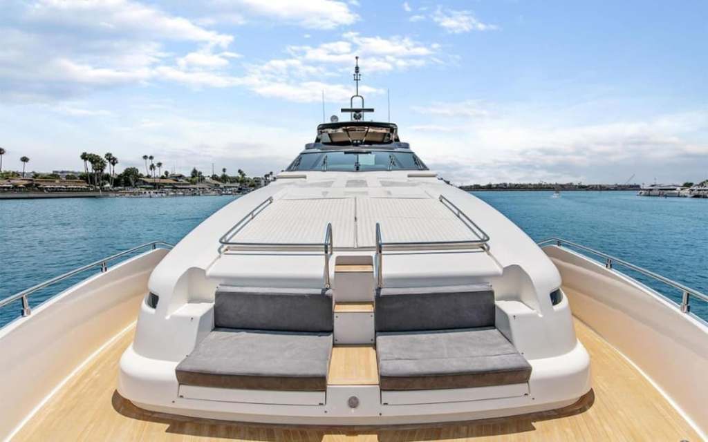 96_ferretti_1665678498253 (1)