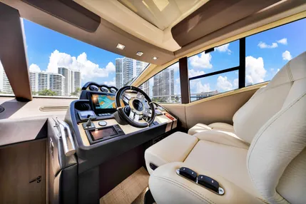 2016-azimut-55s-power-9766188-20250612063721460-1_XLARGE