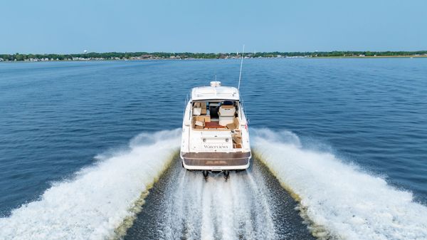 2017-sea-ray-sundancer-350-coupe-power-9840684-20250616104059387-1_XLARGE