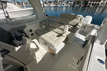 2019-boston-whaler-350-realm-power-9606393-970707123-0-071120241526-7