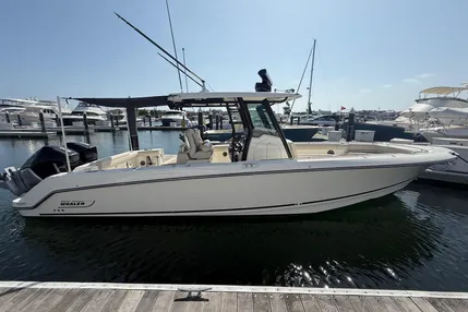2021-boston-whaler-330-outrage-power-9851857-20250625095331518-1