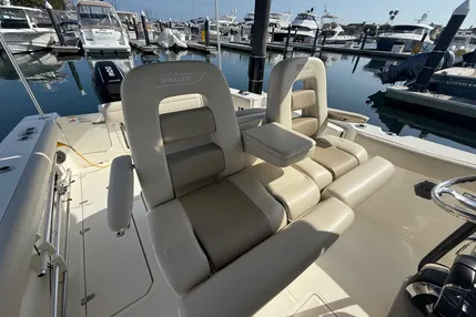 2021-boston-whaler-330-outrage-power-9851857-20250625095355470-1