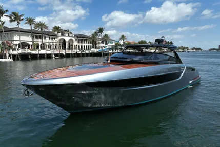 2021-riva-48-dolceriva-power-9868809-985863675-0-110720250217-3