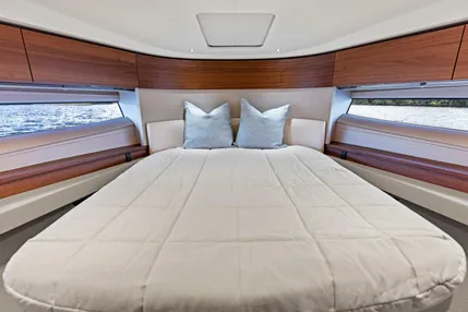 2025-princess-f50-flybridge-power-9753700-20250411070136645-1_XLARGE