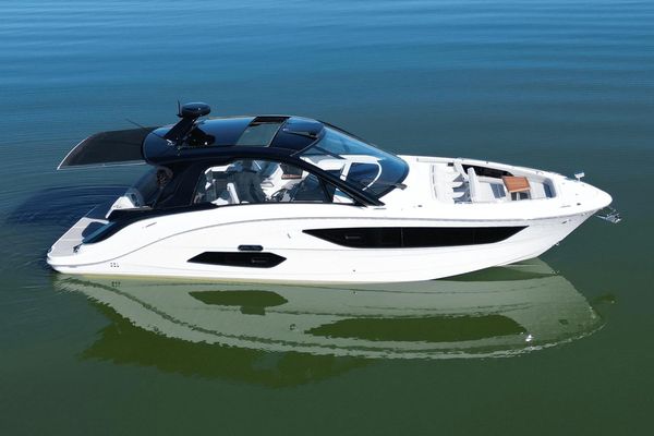 2025 Sea Ray Sundancer 370