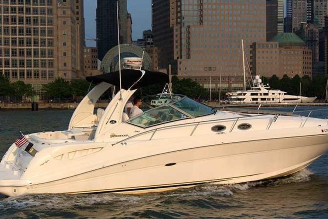 37' Sea Ray