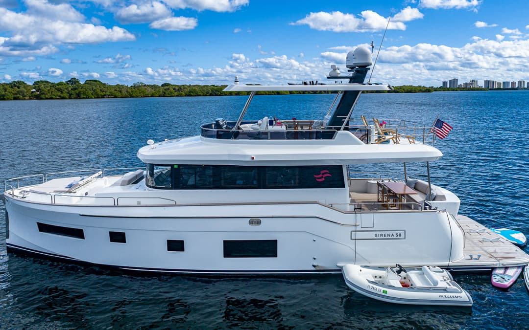 61' Sirena Flybridge