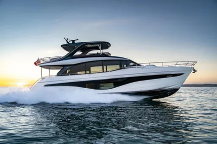 2023 Princess Y72| 72'