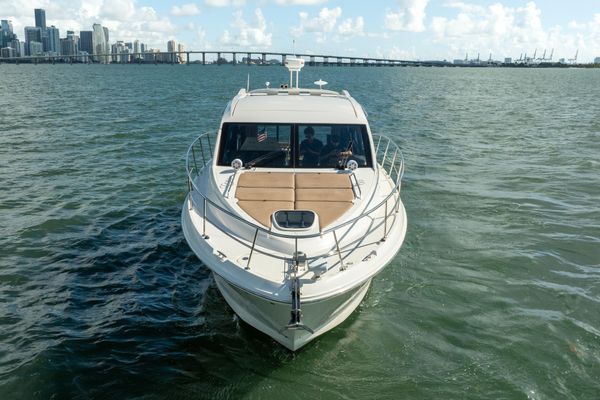 2016-sea-ray-400-sundancer-power-9915052-20250819103756035-2