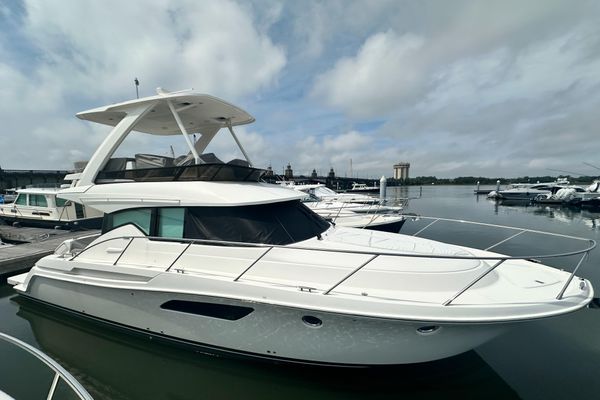 2021 Tiara Yachts 43 LE