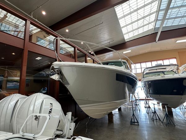 2022 Tiara Yachts 43 LE