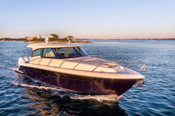 2024 Tiara Yachts 48 LE